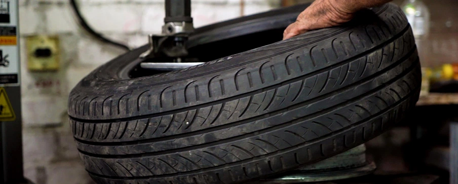 Automotive Repair & Performance Logo